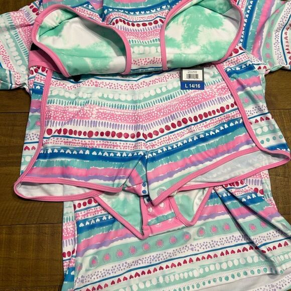 Eddie Bauer Girl's 4-Piece Swim Set - Picture 4 of 7